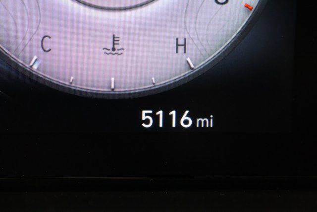 Used 2024 Hyundai Santa Cruz Limited image 12