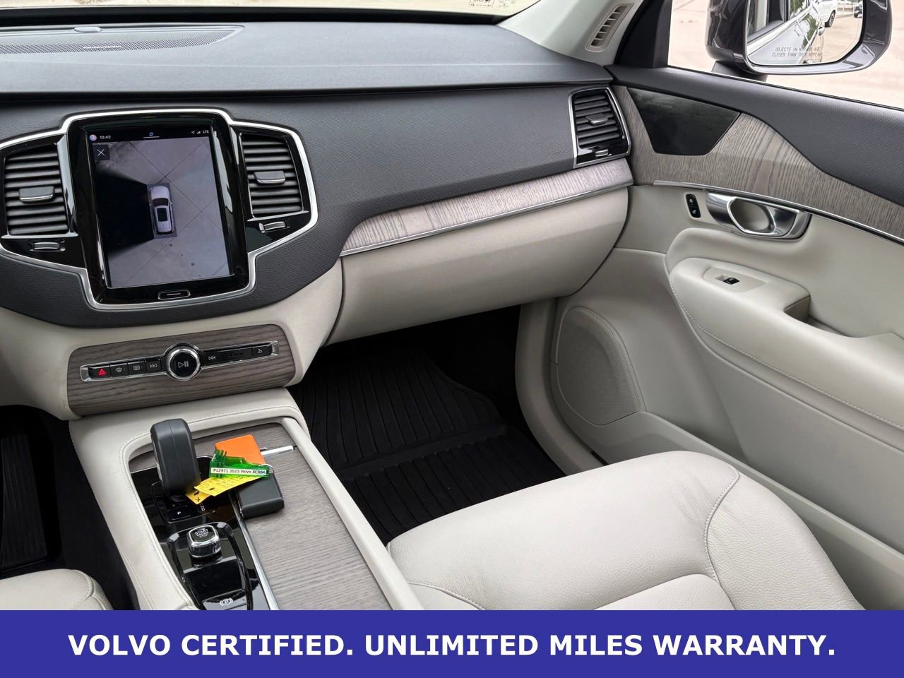 Certified 2023 Volvo XC90 B6 Plus w/ Protection Package Premier AWD/4WD image 16