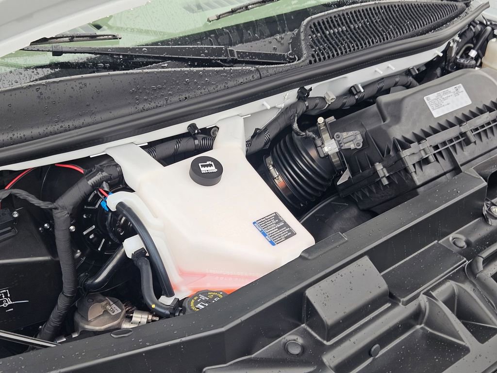 New 2025 Chevrolet Express 2500 Extended image 39