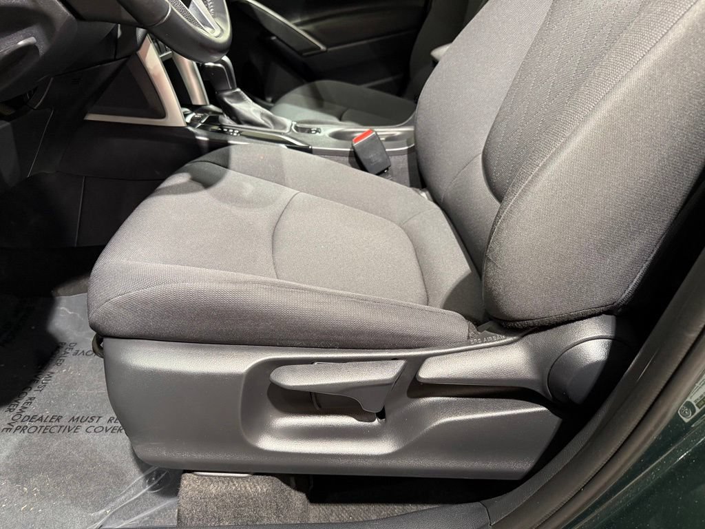 Certified 2022 Toyota Corolla Cross LE w/ Moonroof Package AWD/4WD image 14