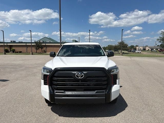 Used 2022 Toyota Tundra SR w/ SR Tow Package RWD image 8