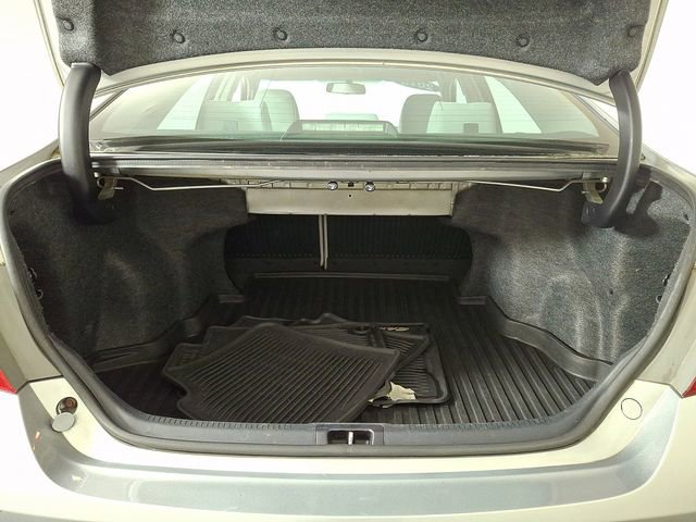 Used 2015 Toyota Camry LE FWD image 27