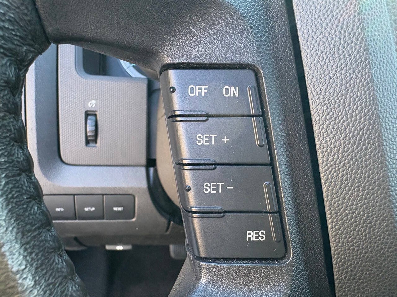 Used 2012 Ford Escape XLT w/ Class II Trailer Tow Pkg AWD/4WD image 19