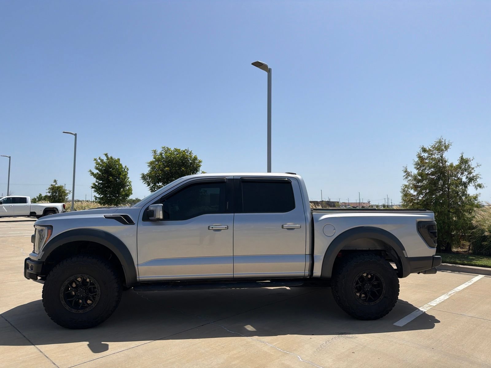 Used 2023 Ford F150 Raptor w/ Raptor Carbon Fiber Package AWD/4WD image 6