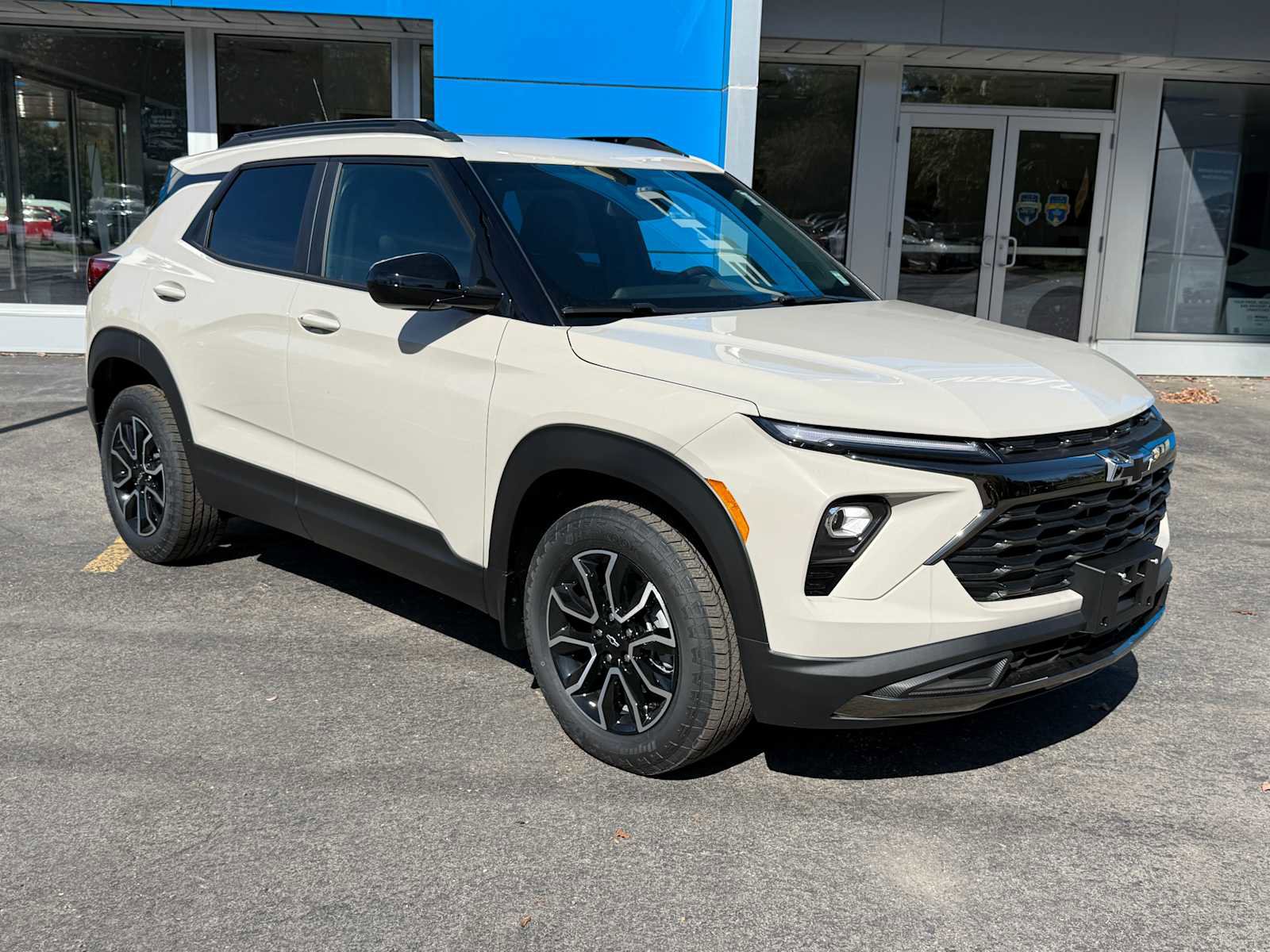 New 2026 Chevrolet TrailBlazer ACTIV w/ Convenience Package image 3