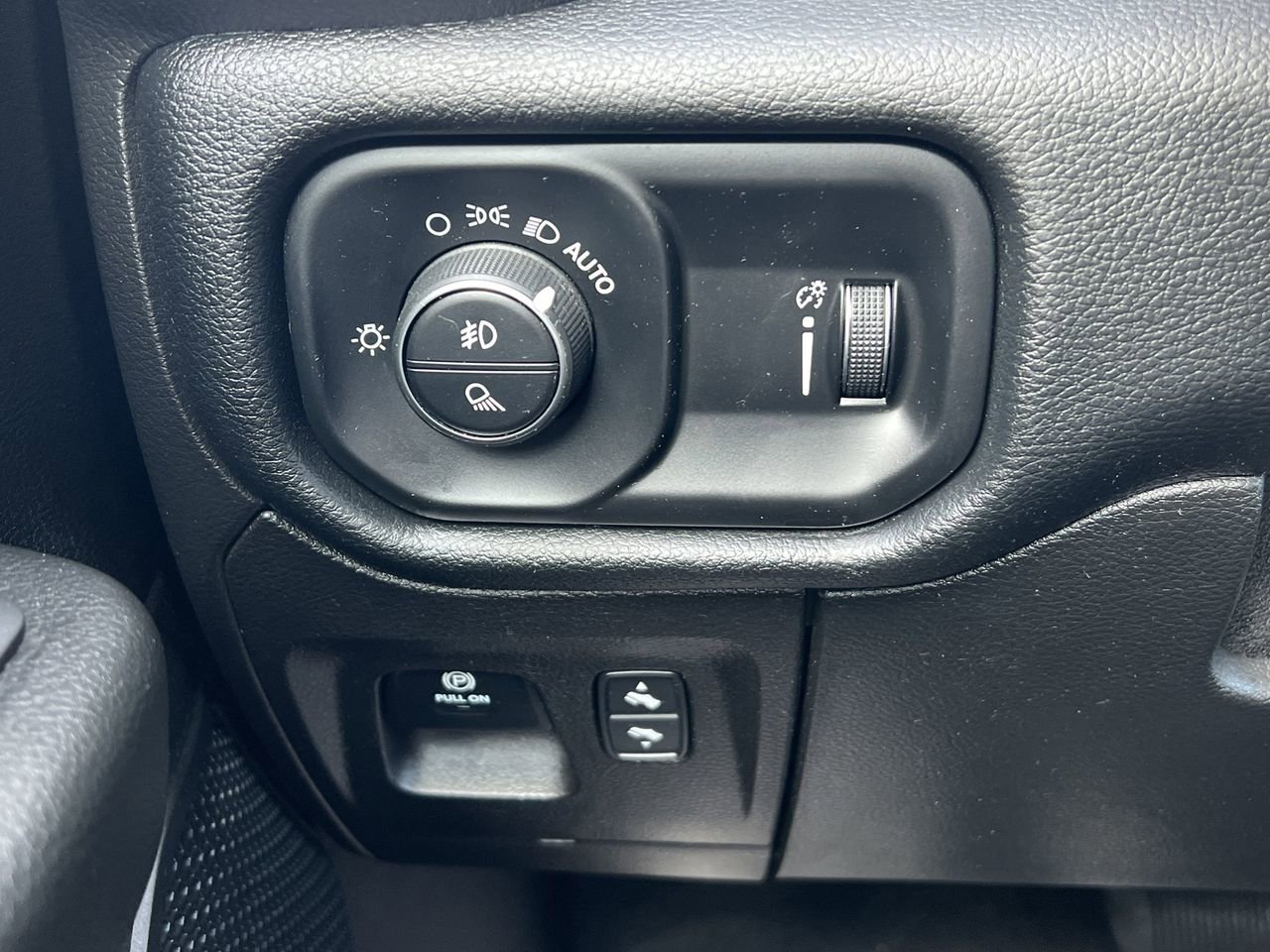 Used 2021 RAM 1500 Big Horn w/ Trailer Tow Group image 17