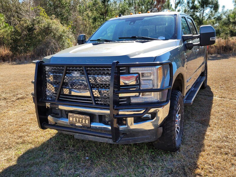 Used 2019 Ford F250 Lariat w/ Lariat Ultimate Package image 4