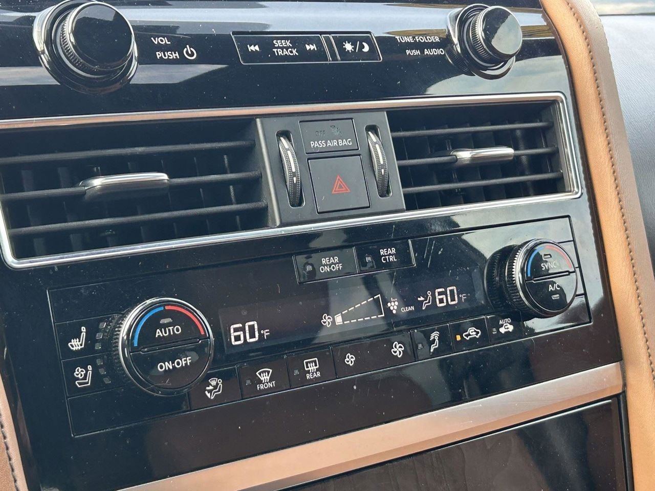 Used 2022 INFINITI QX80 Sensory w/ Cargo Package image 11