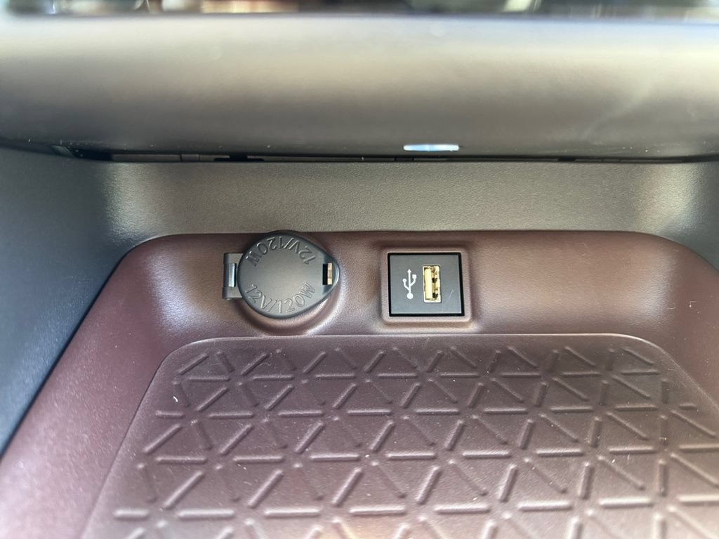 New 2025 Toyota RAV4 Limited w/ Weather Package AWD/4WD image 28