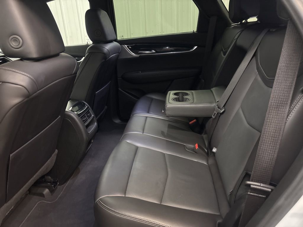 Certified 2025 Cadillac XT5 Premium Luxury image 17