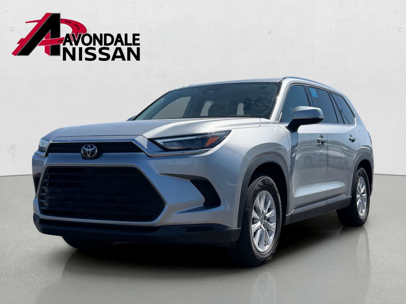 Used 2024 Toyota Grand Highlander AWD image 2