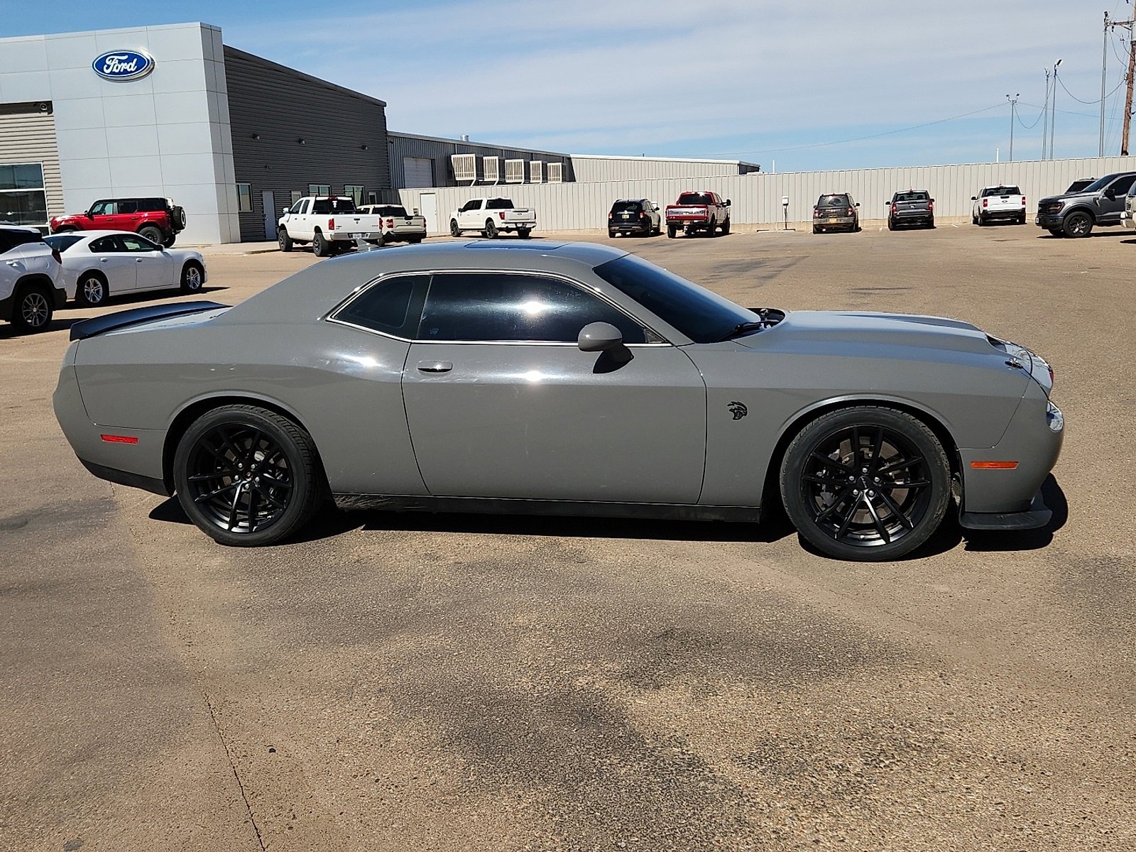 Used 2023 Dodge Challenger SRT Hellcat w/ Driver Convenience Group image 5