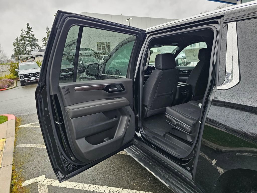 New 2026 Chevrolet Suburban LS w/ Max Trailering Package image 16