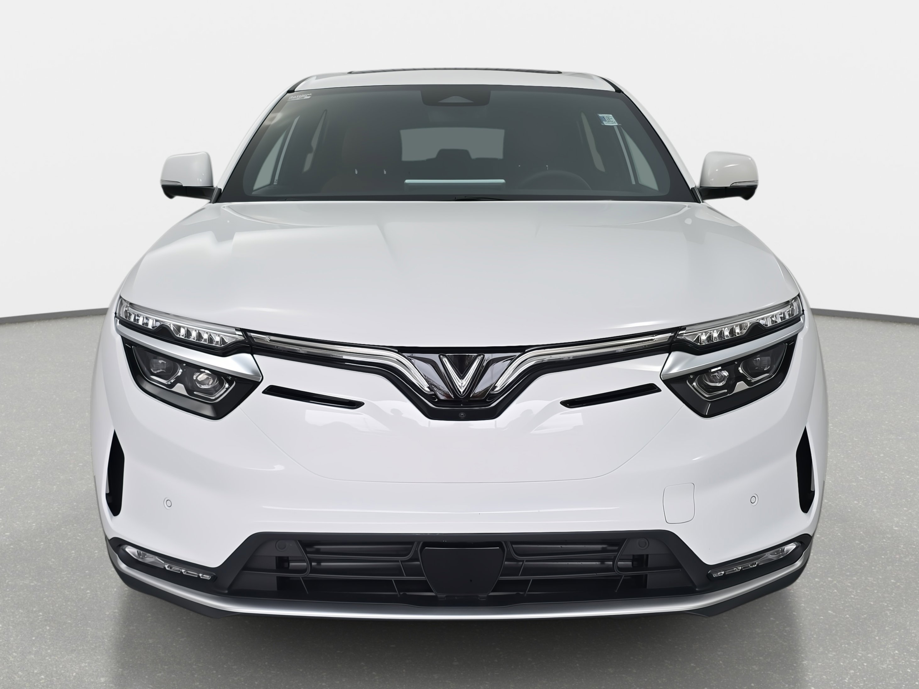 New 2025 VinFast VF 8 Plus image 2