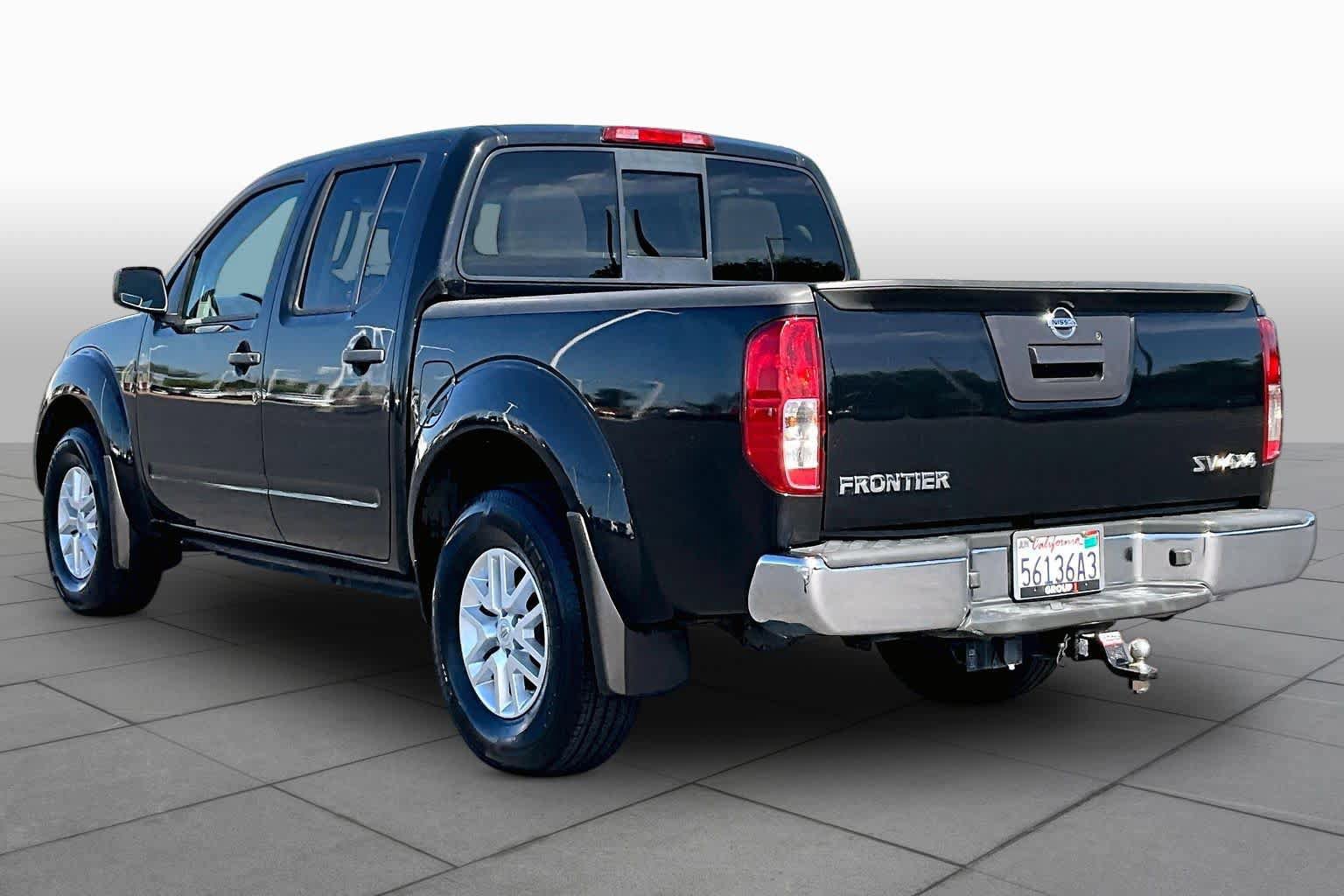 Used 2019 Nissan Frontier SV AWD/4WD image 11