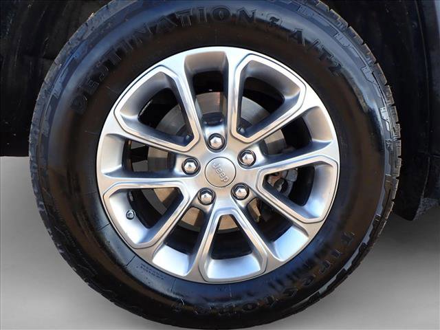 Used 2014 Jeep Grand Cherokee Limited w/ Trailer Tow Group IV image 7