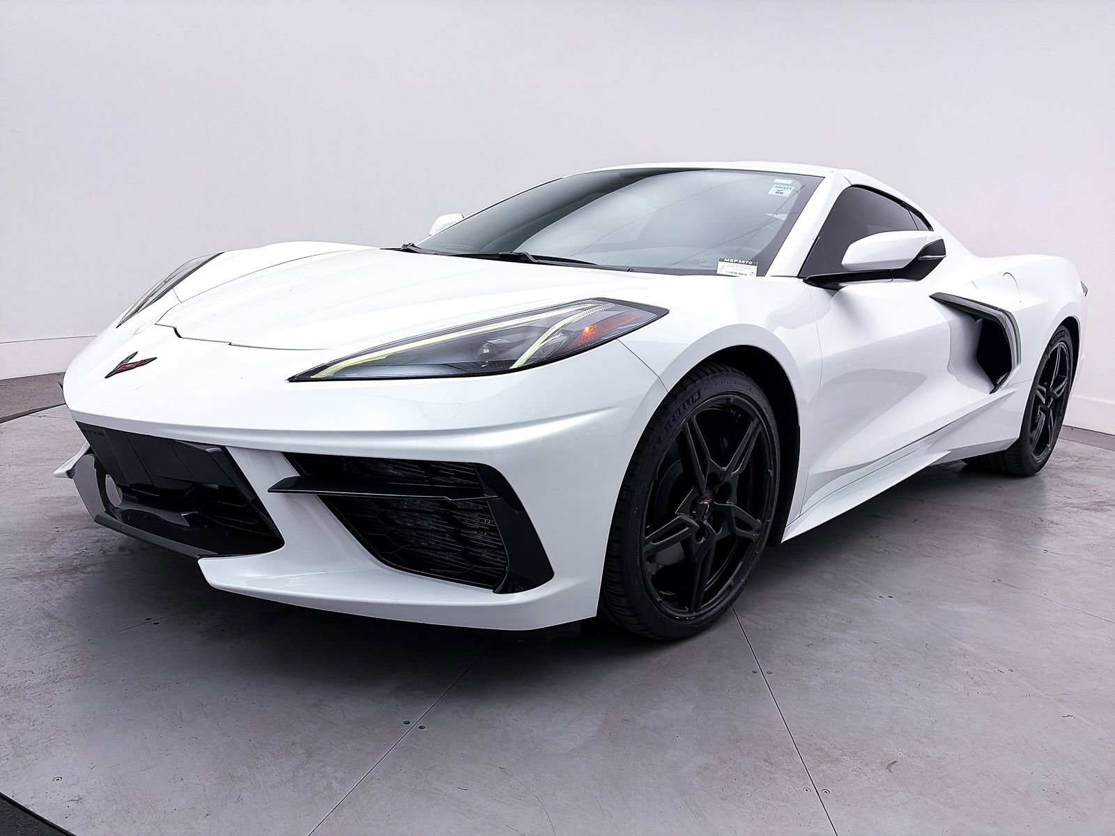 Used 2021 Chevrolet Corvette Stingray Coupe w/ Engine Appearance Package image 13