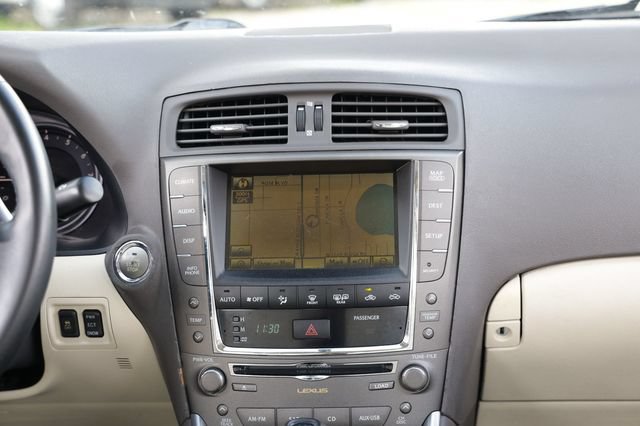 Used 2010 Lexus IS 250 w/ Preferred Accessory Package RWD image 38