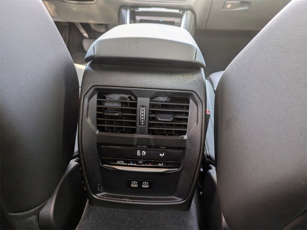 Used 2024 BMW 330e image 16