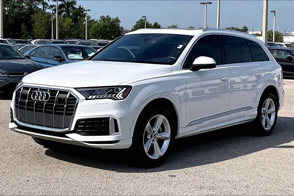Certified 2023 Audi Q7 2.0T Premium Plus w/ Premium Plus Package AWD/4WD image 9