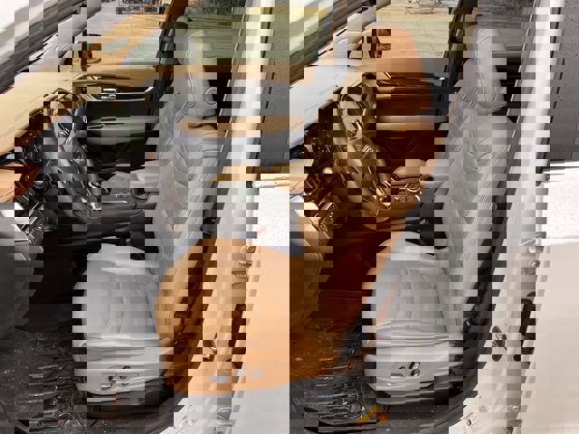 Certified 2023 Cadillac XT6 Premium Luxury w/ Platinum Package image 23