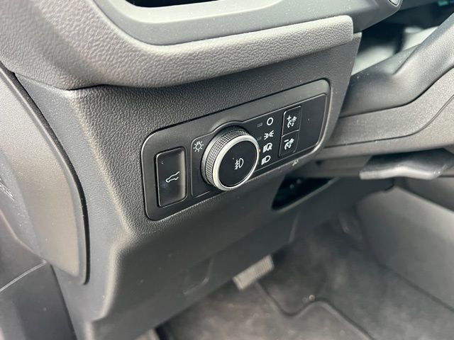 Used 2025 Ford Escape Platinum image 19