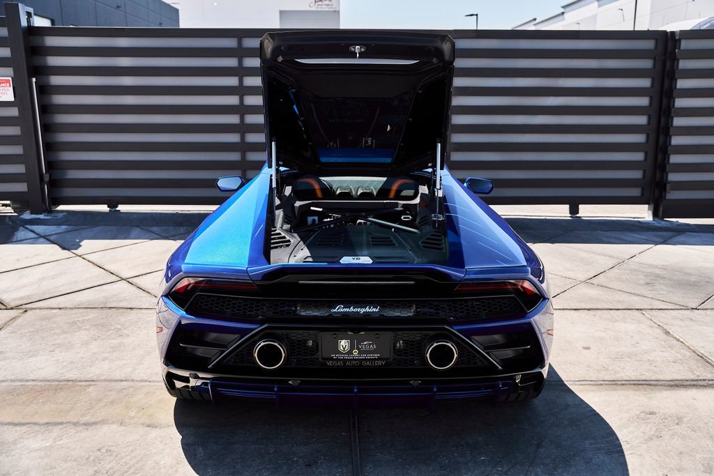 Used 2020 Lamborghini Huracan EVO AWD/4WD image 24