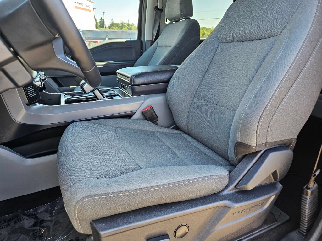 Certified 2024 Ford F150 Lightning XLT AWD/4WD image 22