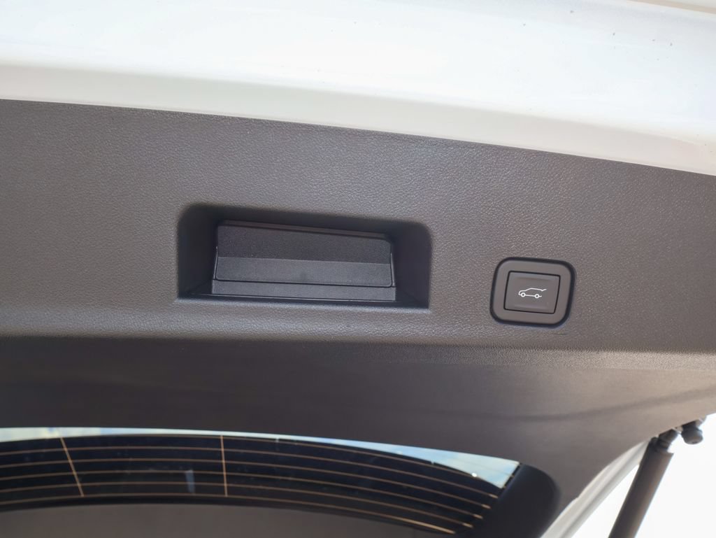 New 2026 GMC Acadia Elevation w/ Black Edition AWD/4WD image 6