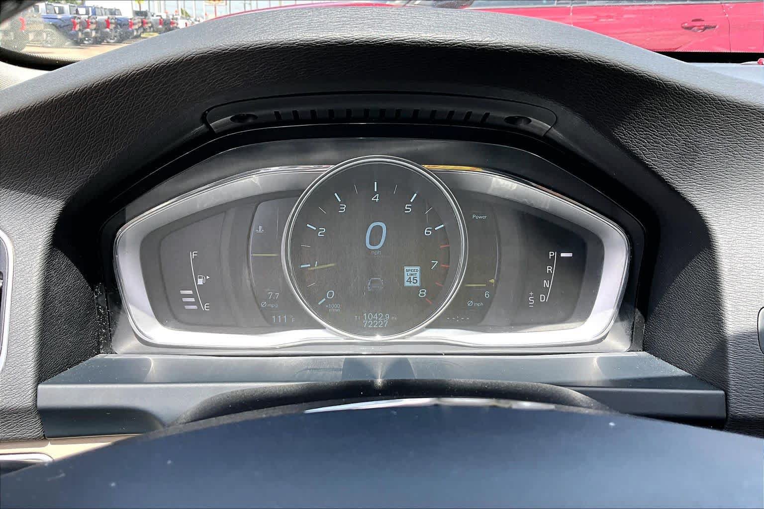 Used 2015 Volvo S60 T5 Premier Plus FWD image 25
