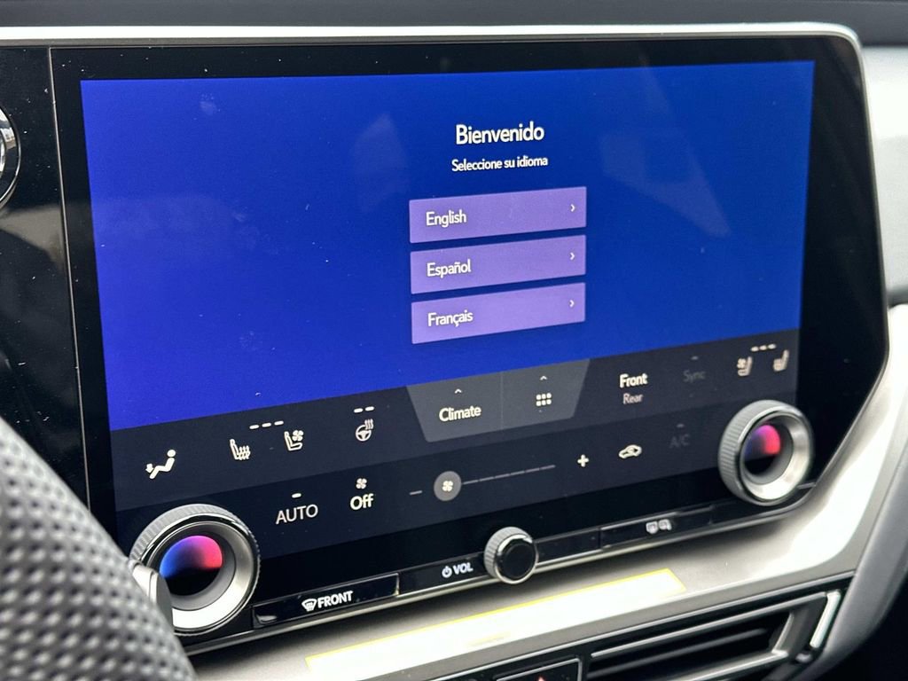 New 2026 Lexus TX 500h AWD image 18