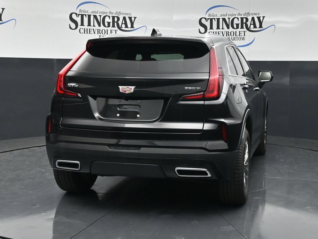 Used 2024 Cadillac XT4 Premium Luxury FWD image 8