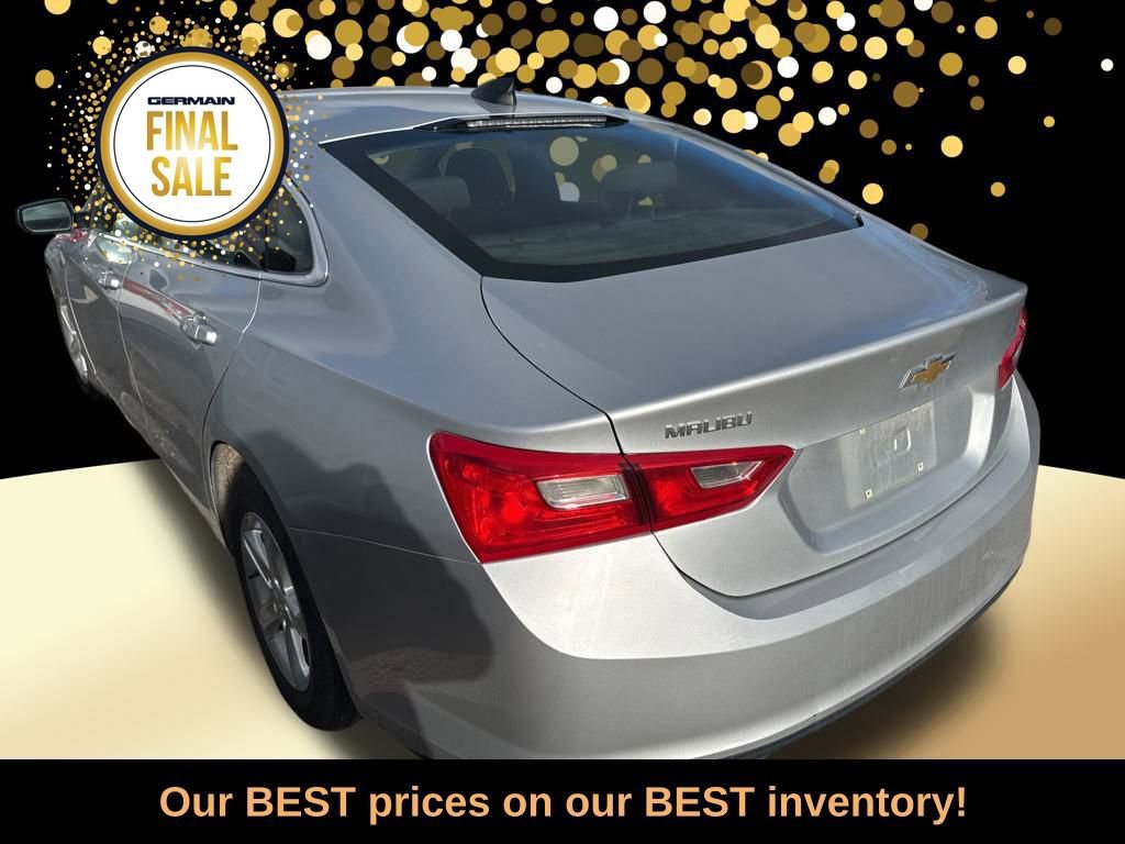 Used 2022 Chevrolet Malibu LS image 3