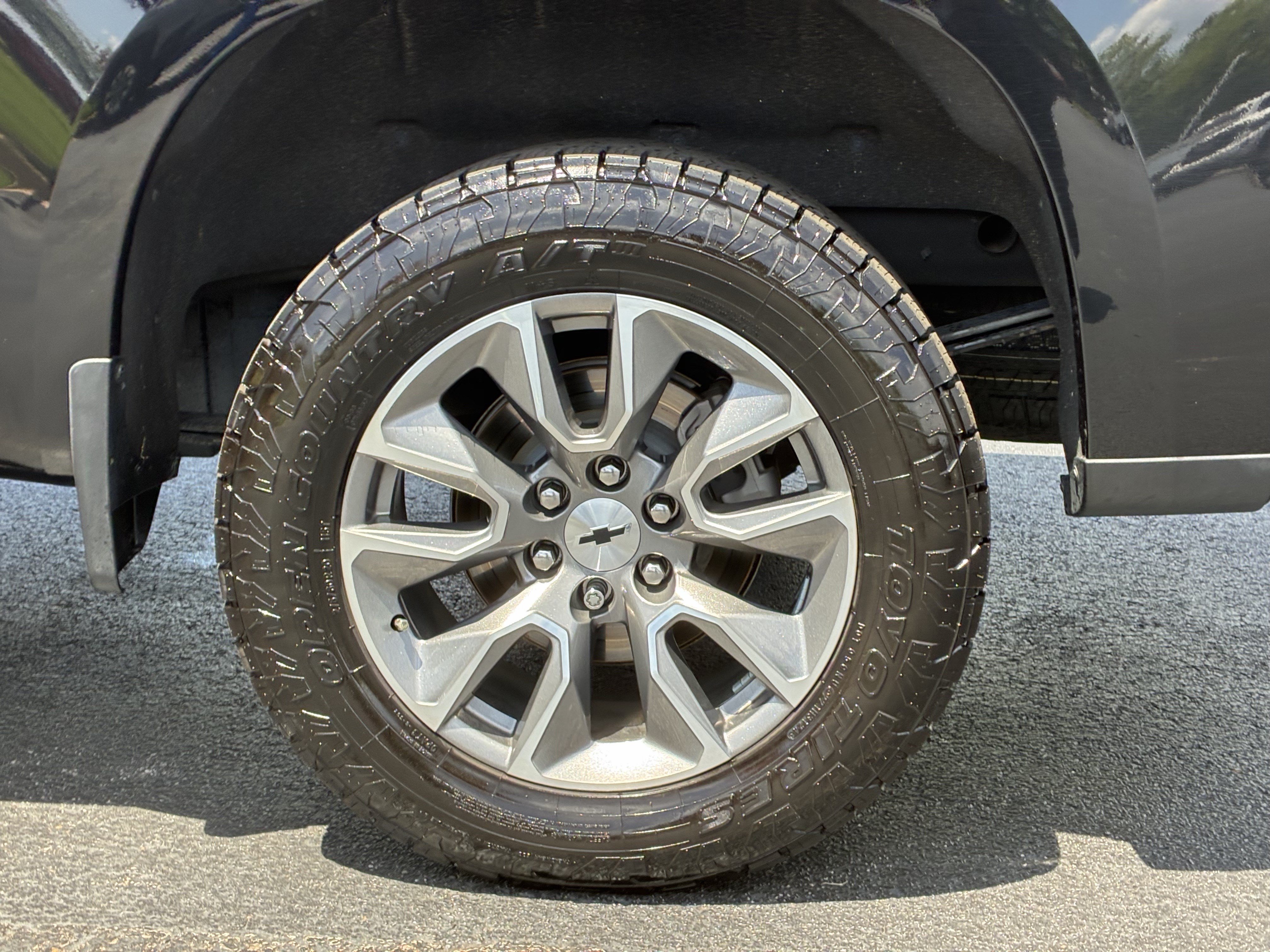 Used 2020 Chevrolet Silverado 1500 RST w/ All-Star Edition AWD/4WD image 10
