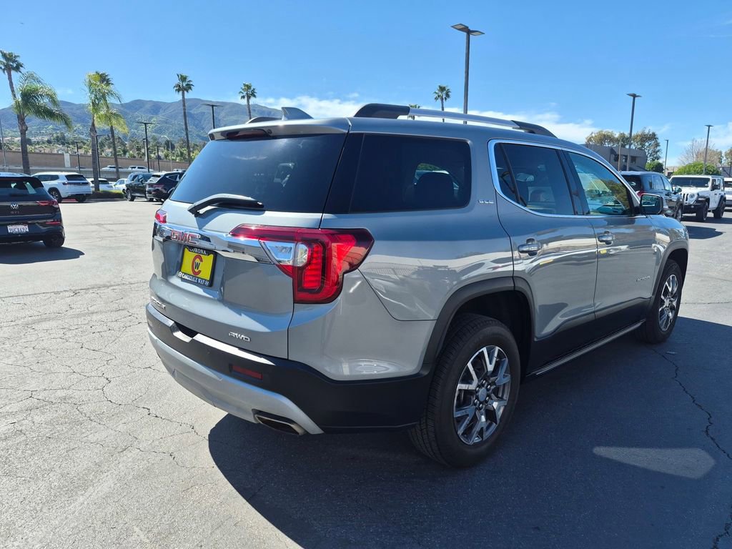 Used 2023 GMC Acadia SLE w/ Driver Convenience Package image 7