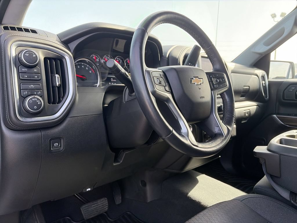 Certified 2019 Chevrolet Silverado 1500 LT w/ All-Star Edition AWD/4WD image 18