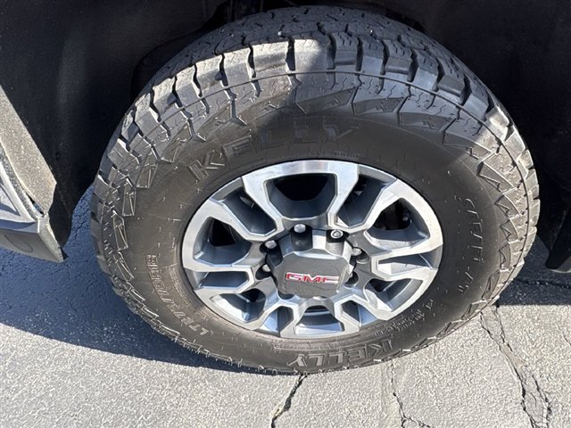 Certified 2022 GMC Sierra 2500 SLE w/ SLE Convenience Package AWD/4WD image 29