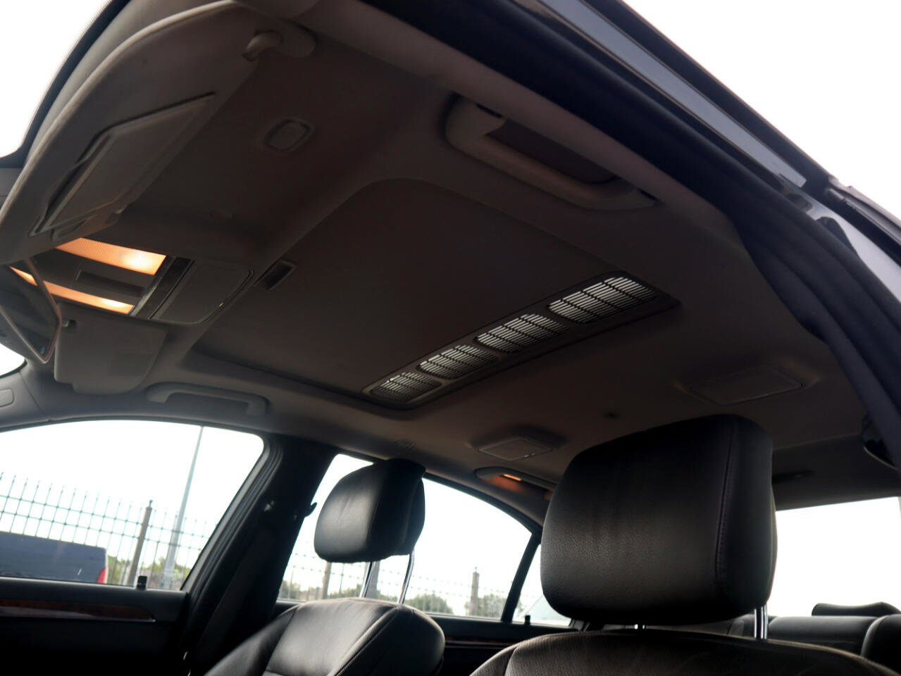 Used 2012 Mercedes-Benz S 550 image 24