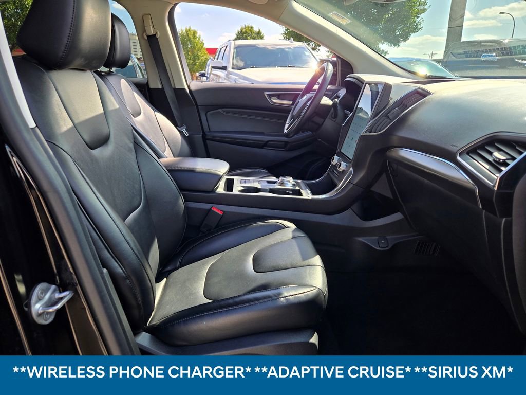 Used 2022 Ford Edge Titanium image 9