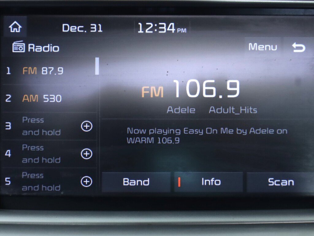 Used 2020 Kia Optima SE image 17