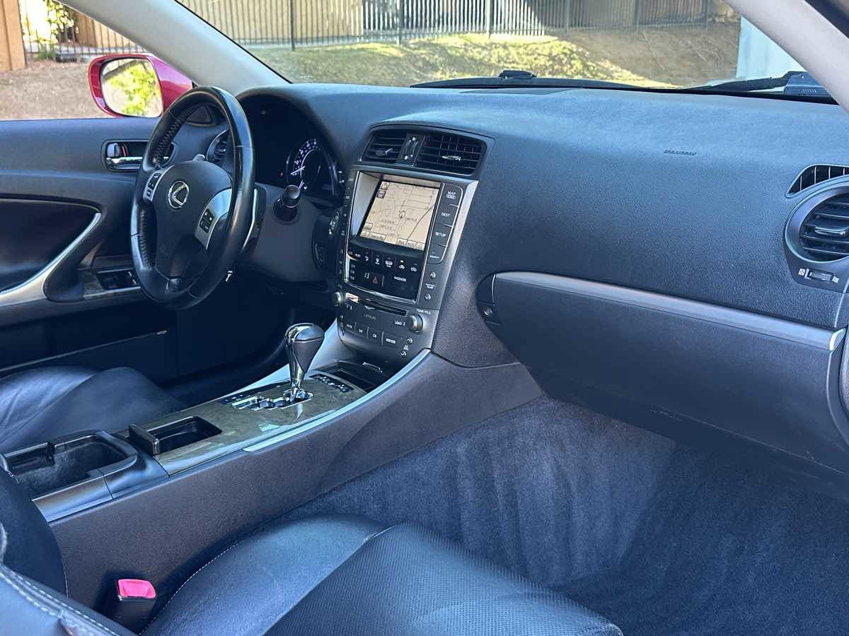 Used 2012 Lexus IS 250C image 20