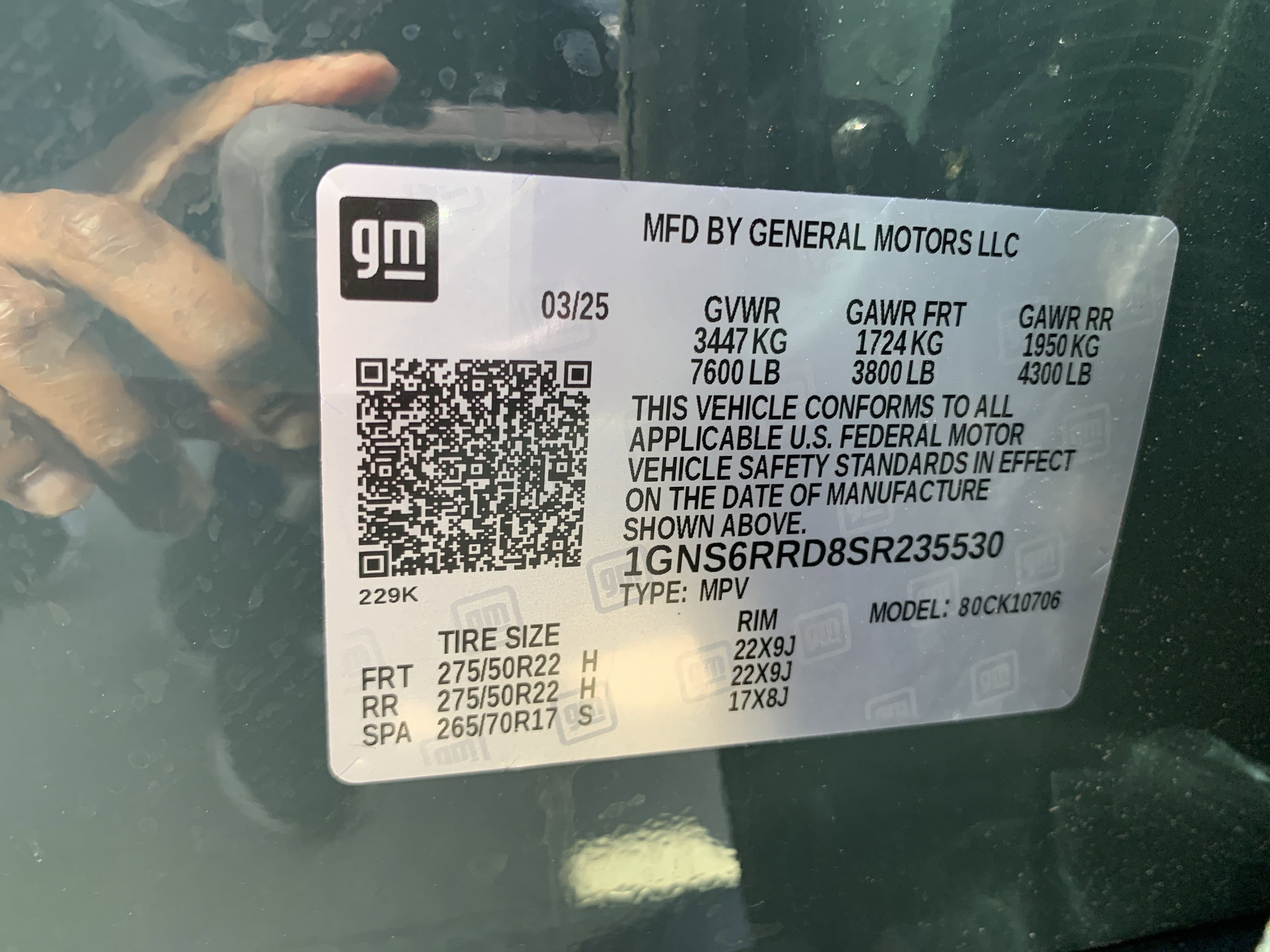 Used 2025 Chevrolet Tahoe RST w/ Advanced Technology Package AWD/4WD image 36