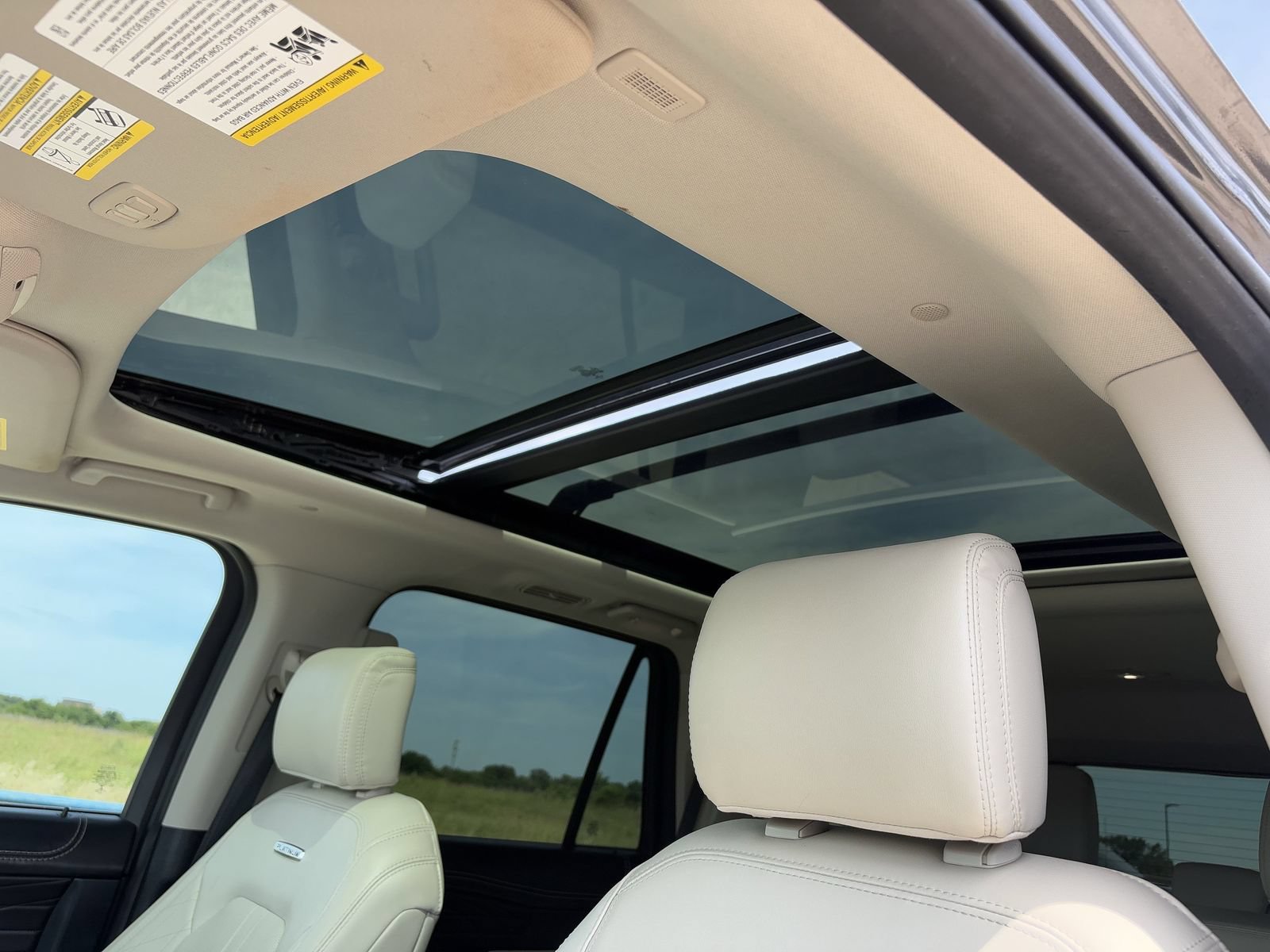 Used 2021 Ford Expedition Platinum AWD/4WD image 25