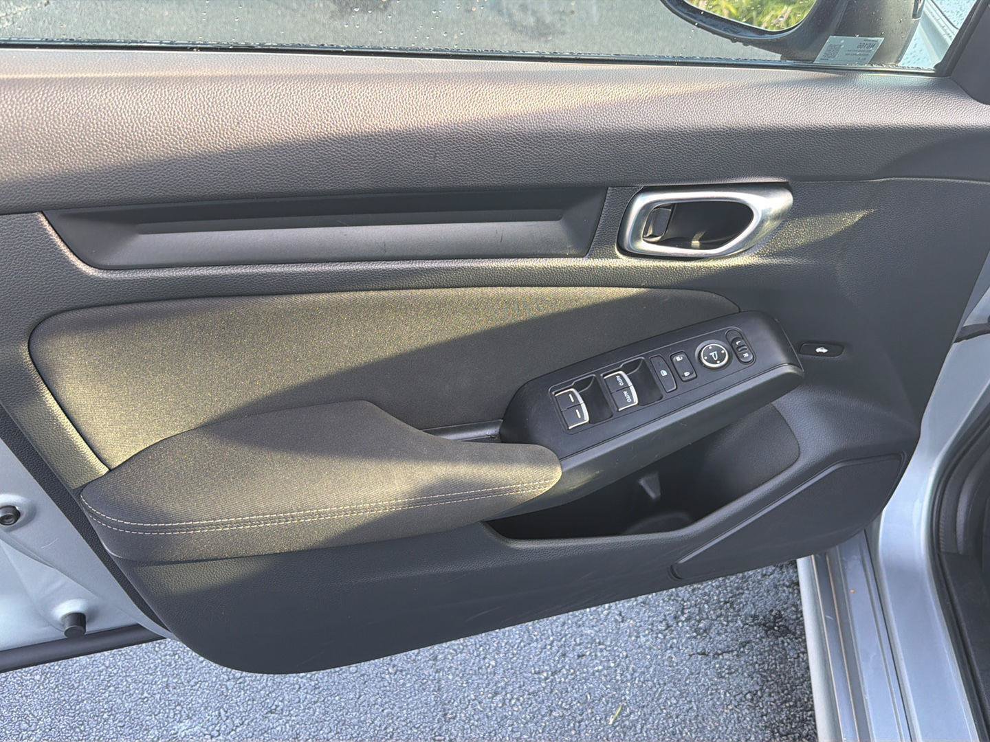 Used 2023 Honda Civic Sport image 16