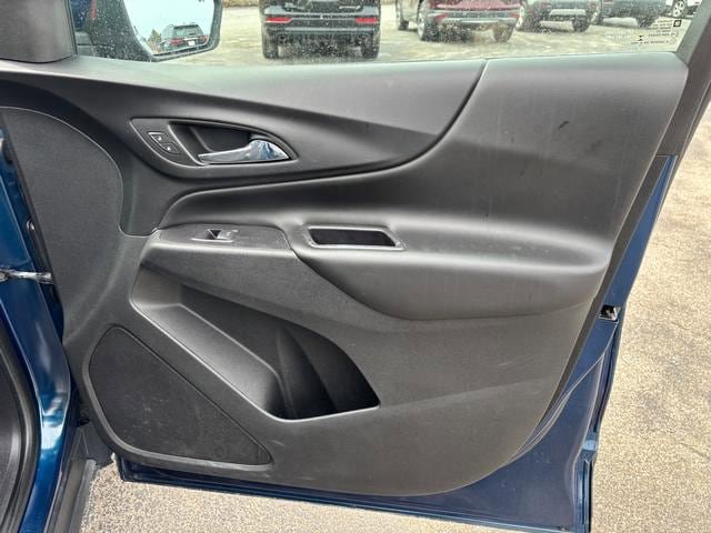 Used 2019 Chevrolet Equinox LT image 16