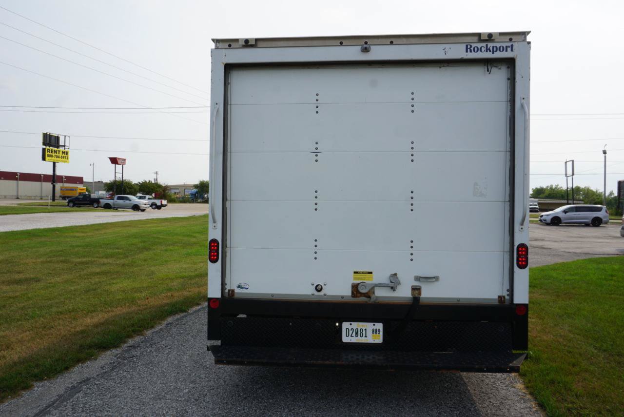 Used 2023 Ford E-350 and Econoline 350 Super Duty w/ Driver's Safety Package RWD image 12