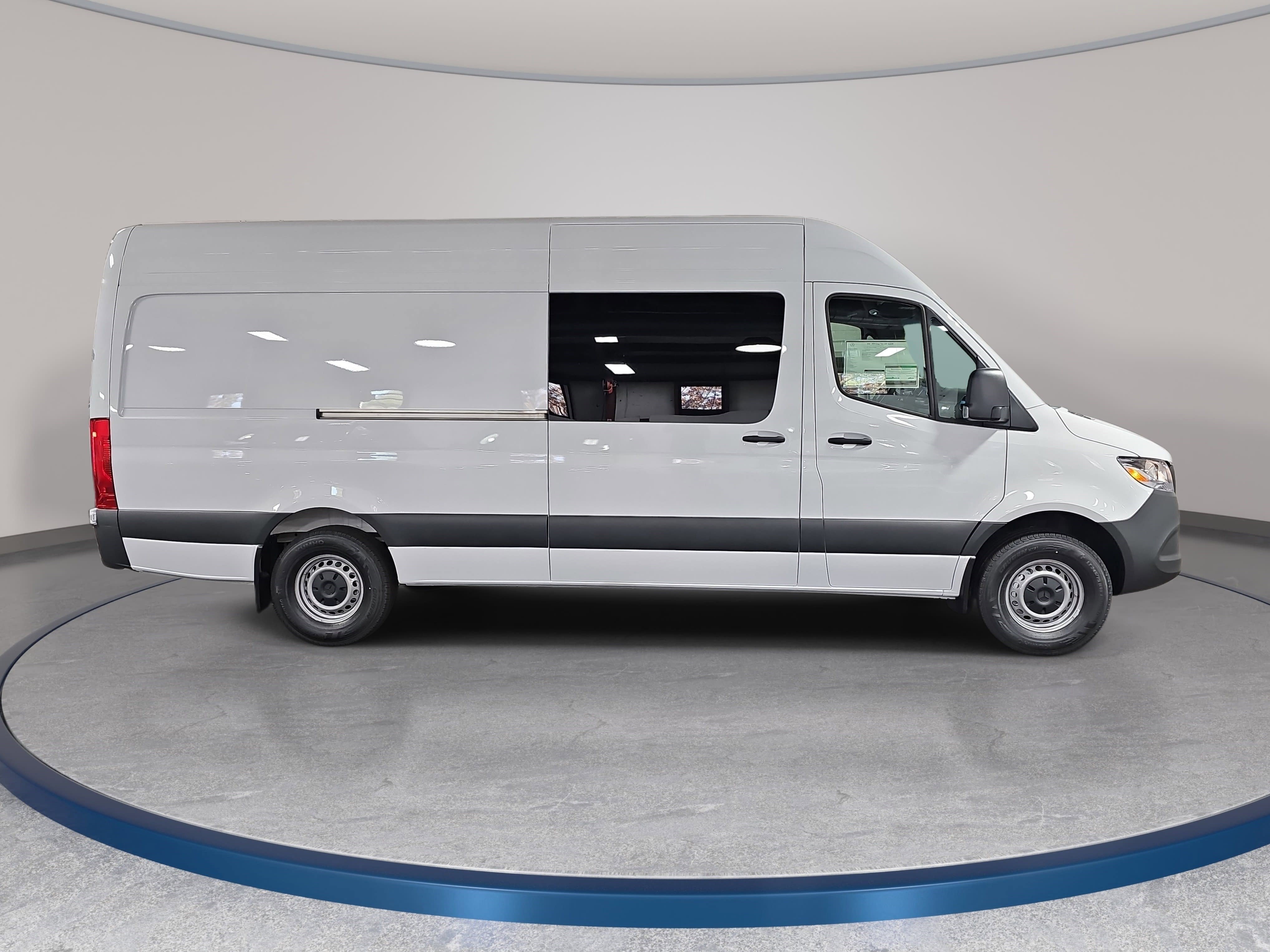 New 2026 Mercedes-Benz Sprinter 2500 image 4