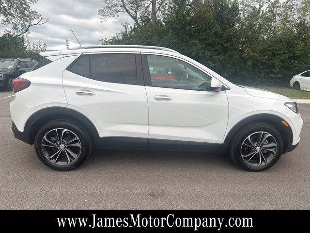 Used 2023 Buick Encore GX Select FWD image 4