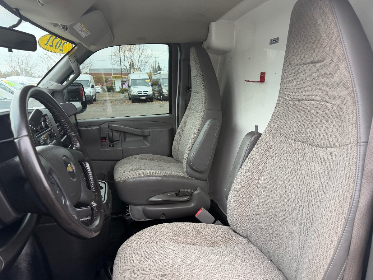 Used 2021 Chevrolet Express 2500 w/ Driver Convenience Package RWD image 20