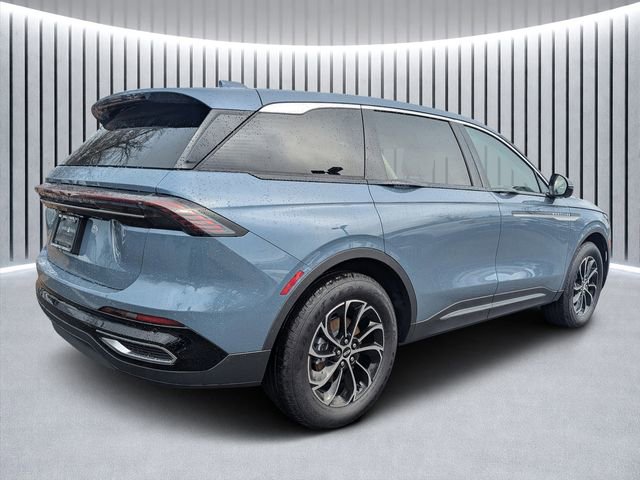 New 2026 Lincoln Nautilus Premier w/ Equipment Group 102A image 3